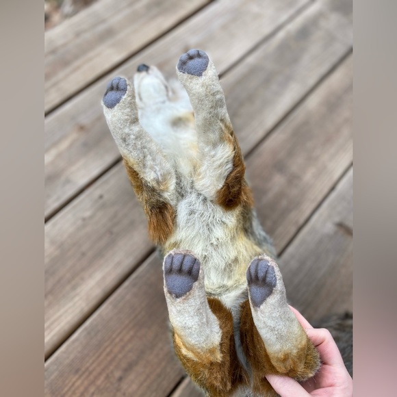 Vintage 2010 hansa lifelike plush fox - Picture 11 of 14